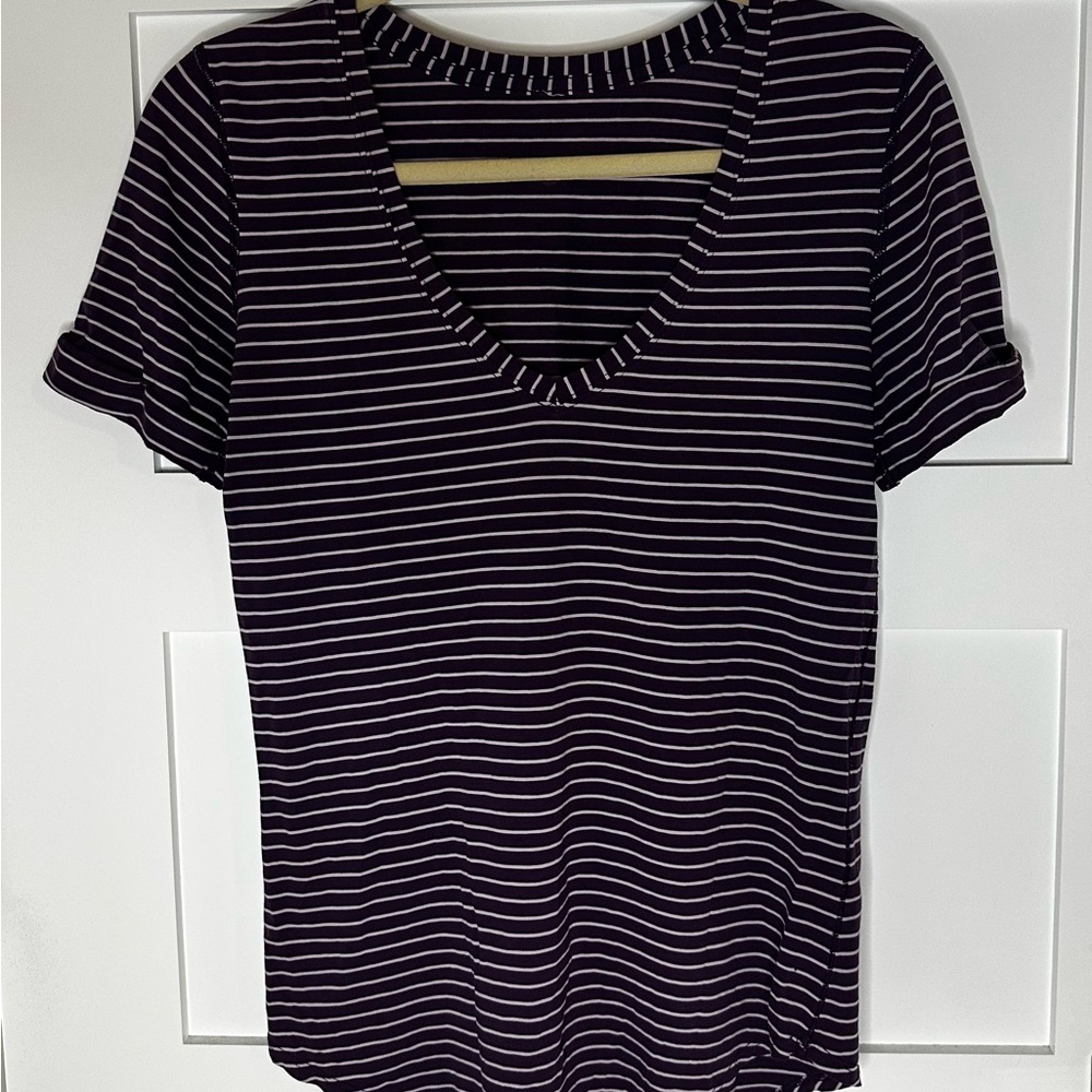 Lululemon Athletica Purple Striped Fitted T-Shirt